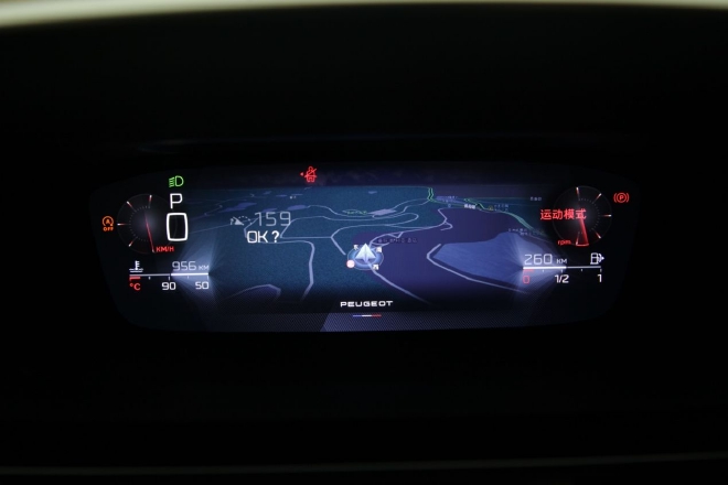 一车更比四车强 抢先试驾东风标致408X