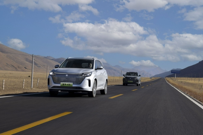 蓝电E5开启预售 预售13.99万元起