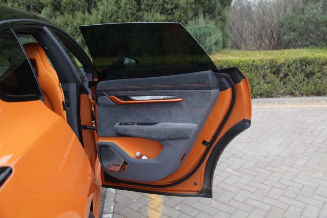 兼顾豪华与操控 试驾2023款极氪001 YOU版