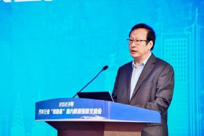 企业标准“领跑者”工作委员会主任、中国技术经济学会副理事长马林聪