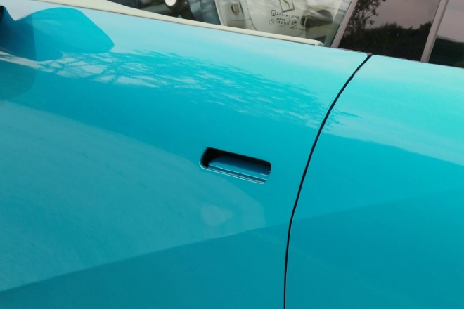 运动纯电小“极客” 抢先试驾极氪X