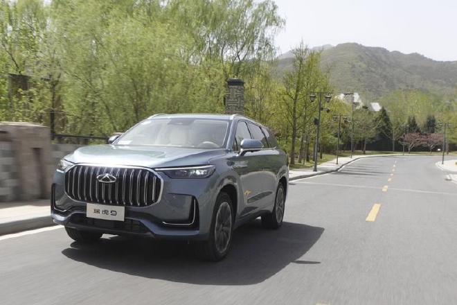 树立中型SUV价值典范 试驾奇瑞瑞虎9