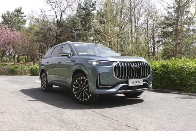 树立中型SUV价值典范 试驾奇瑞瑞虎9