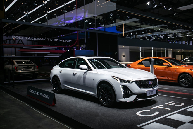 年轻人的激情乐趣 2023款凯迪拉克CT5来袭