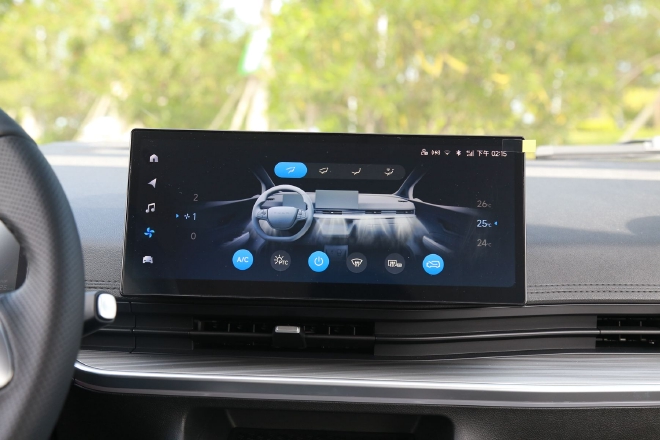 小可爱也有大出行 试驾云度云兔