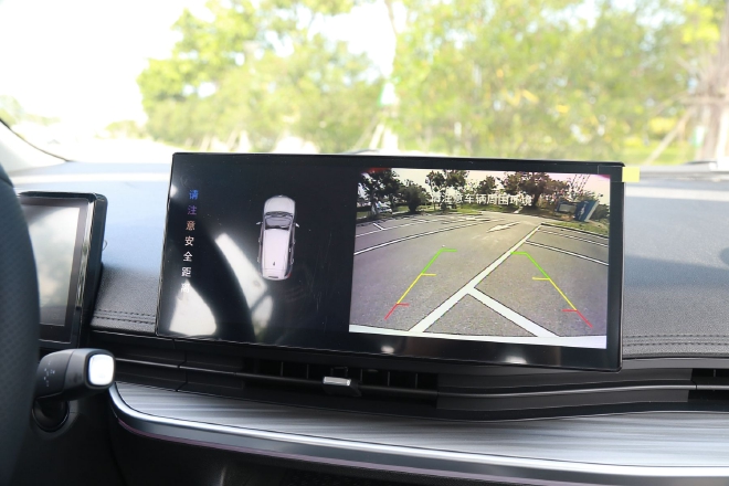 小可爱也有大出行 试驾云度云兔