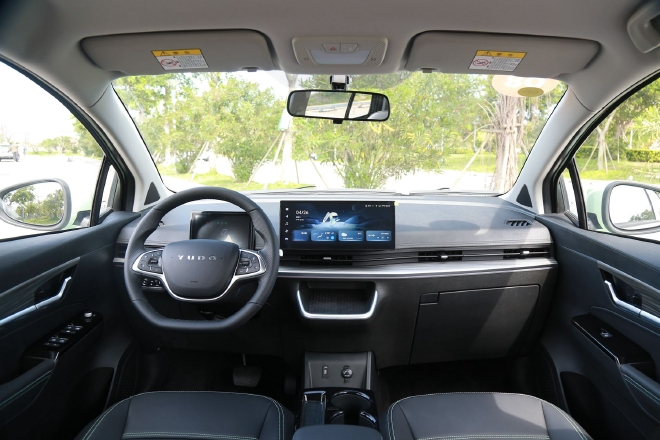 小可爱也有大出行 试驾云度云兔