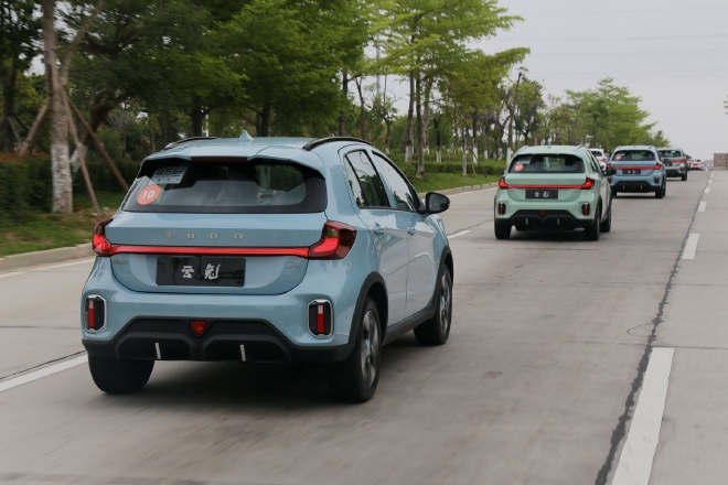 小可爱也有大出行 试驾云度云兔