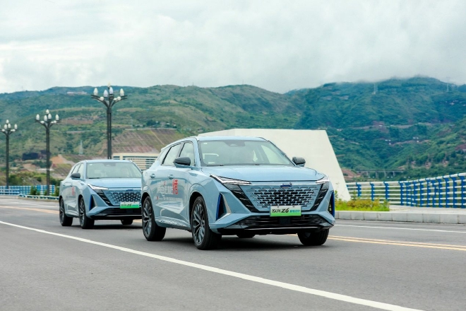 1304.4km续航无补能 长安欧尚Z6 智电iDD极限续航挑战