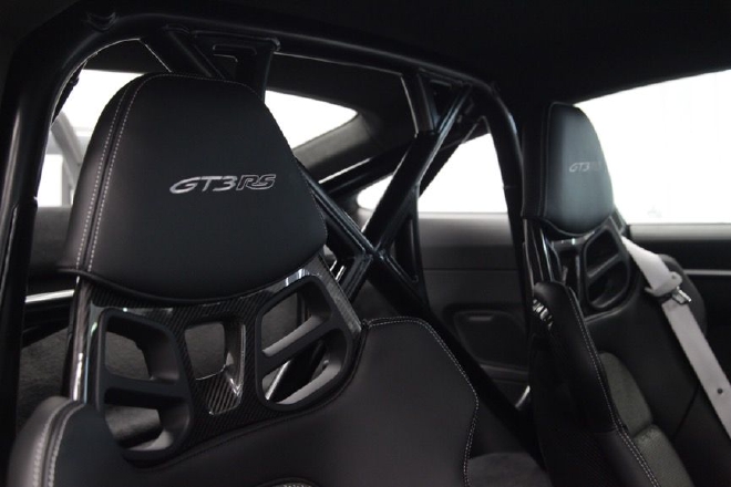 专为竞速而生 静态实拍保时捷911 GT3 RS