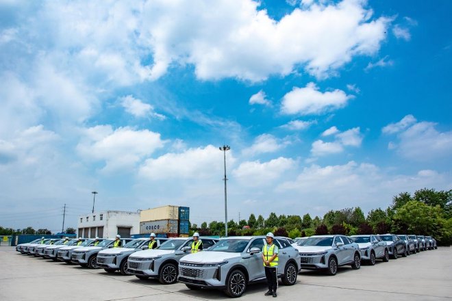 扬帆出海 星途瑶光首批500台正式出口