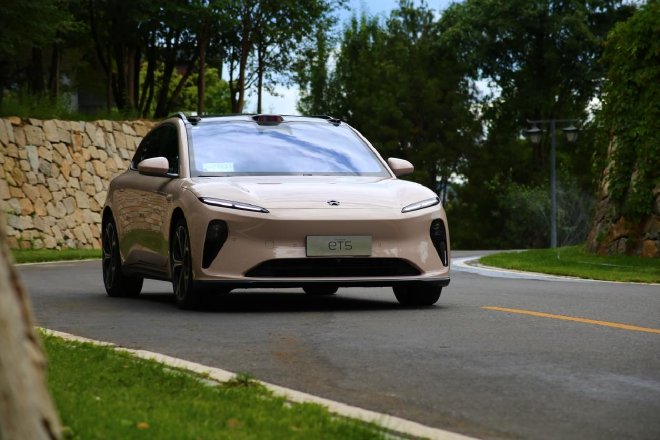 个性加速度 试驾蔚来ET5旅行版