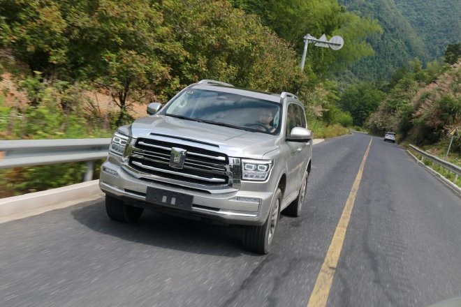 铁汉柔情 试驾坦克500 Hi4-T