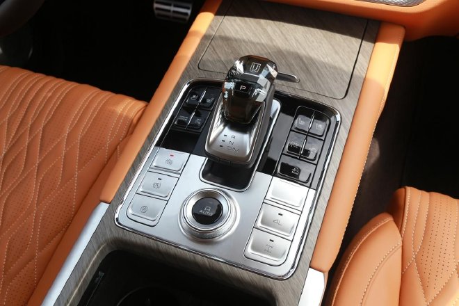 铁汉柔情 试驾坦克500 Hi4-T