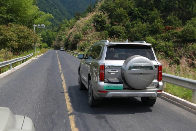 铁汉柔情 试驾坦克500 Hi4-T