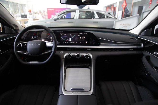 功能配置再升级 到店实拍星途全新一代凌云300T