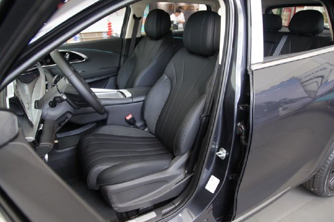 功能配置再升级 到店实拍星途全新一代凌云300T