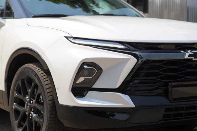 外观套件升级 到店实拍雪佛兰开拓者白夜版