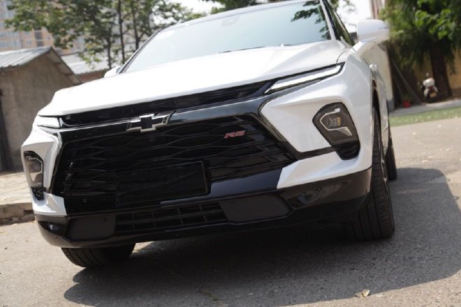 外观套件升级 到店实拍雪佛兰开拓者白夜版