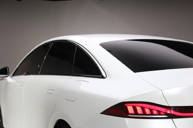 品牌转型新开端 荣威D7 EV外观解