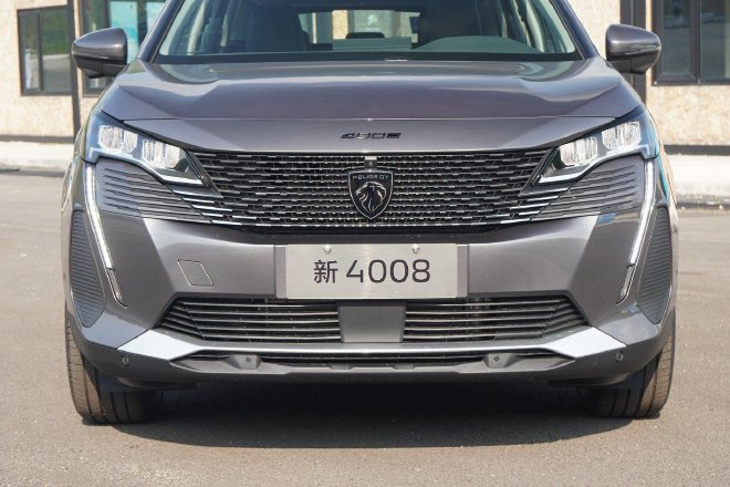 试驾新天逸C5 AIRCROSS/新4008