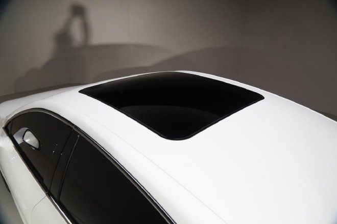 品牌转型新开端 荣威D7 EV外观解