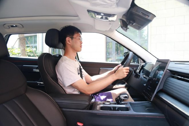 Add a little "wild" to explore the dynamic experience of Chery Exploration 06
