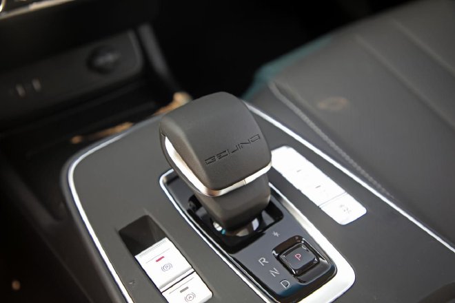 Interior and exterior refresh/range improved Static experience with the new EU5 PLUS