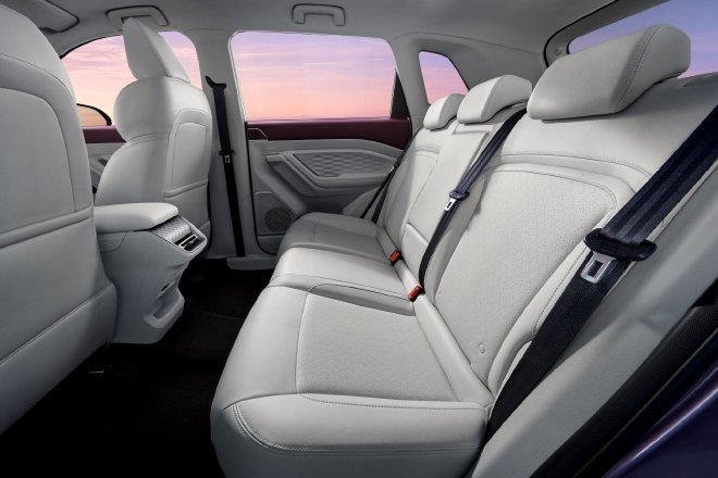 五菱星云内饰曝光 两种内饰颜色可选