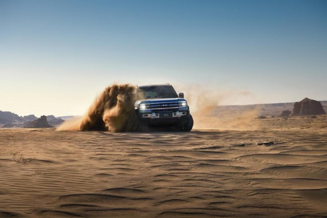 2023成都车展：30-40万元 方程豹豹5开启盲订