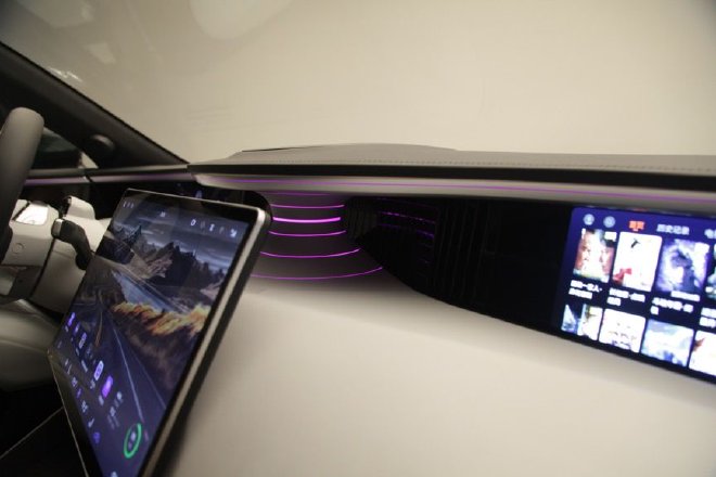 新智能交互体验 实拍阿维塔11 鸿蒙智能座舱
