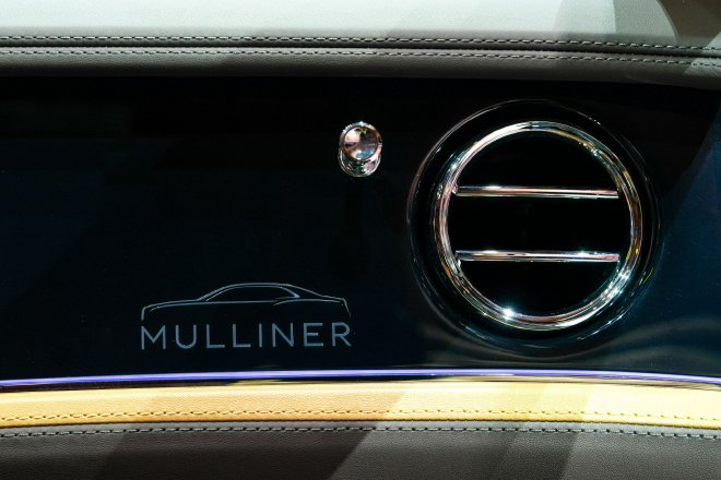 2023成都车展：宾利最新产品阵容亮相