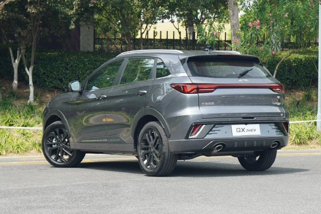 驾乘舒适 续航无忧 试驾江淮QX PHEV