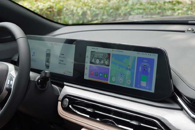 驾乘舒适 续航无忧 试驾江淮QX PHEV