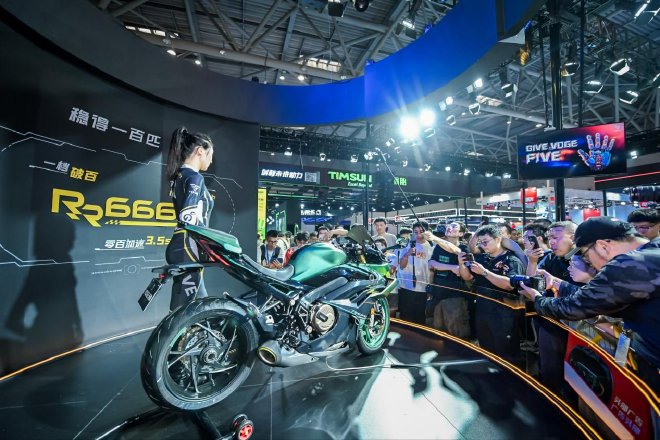 四缸、跨界、准公升、生态圈 看无极玩转重庆摩展