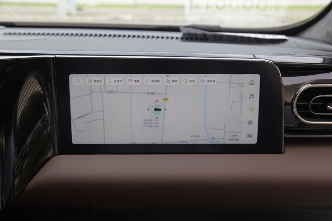 不再里程焦虑 抢先试驾零跑C01增程版车型