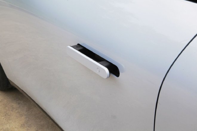 不再里程焦虑 抢先试驾零跑C01增程版车型