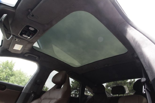 不再里程焦虑 抢先试驾零跑C01增程版车型