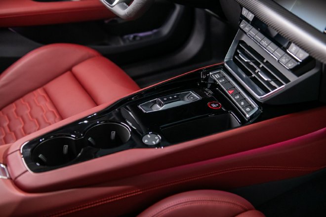 一汽奥迪携奥迪 e-tron GT亮相“可持续设计峰会”