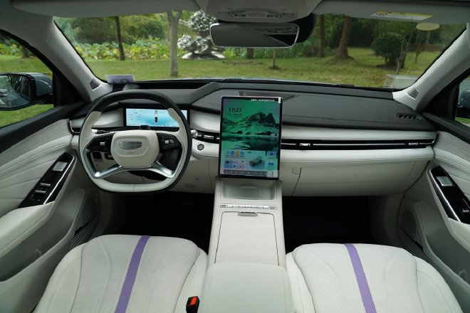 科技文化新融合 实拍吉利星瑞L智擎/星越L智擎