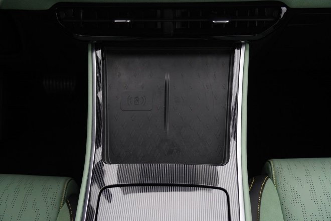 睿蓝7动态试驾 不到20万享受后驱驾控乐趣