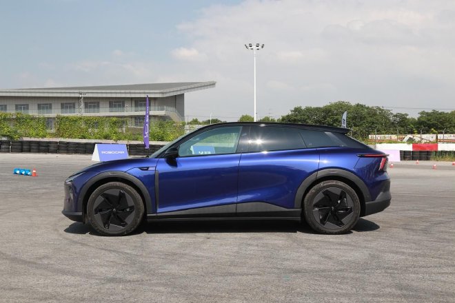 售价24.99万元起 极越01正式上市