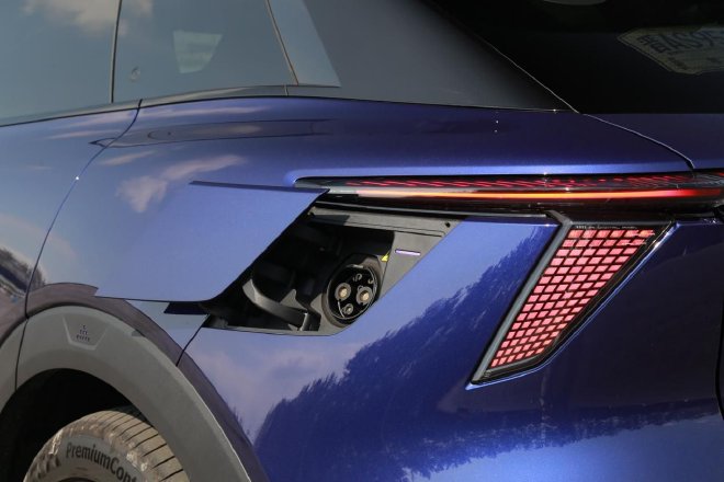 售价24.99万元起 极越01正式上市