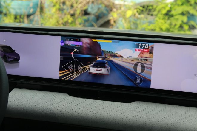 售价24.99万元起 极越01正式上市