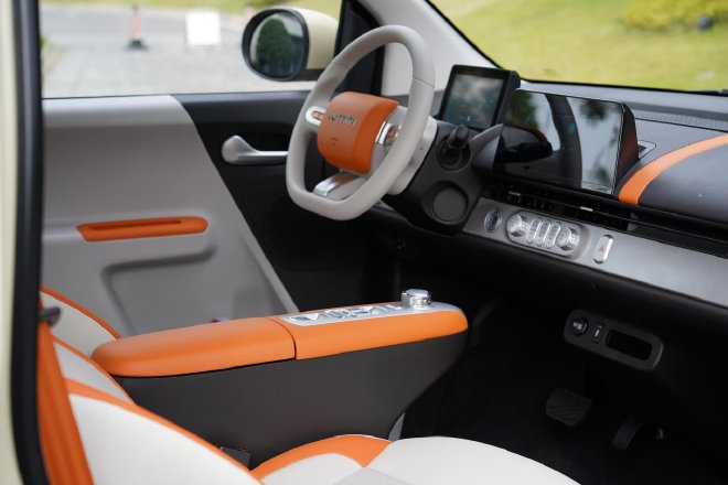 小身体也有大能量！山城试驾长安Lumin301km快充版