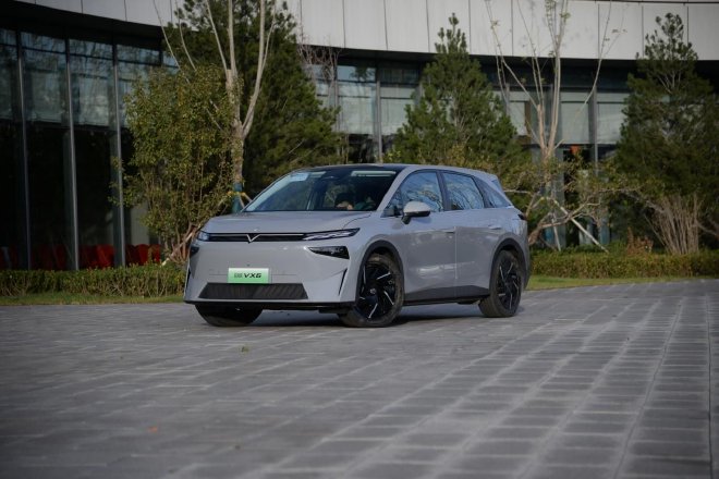 15万电动SUV卷王 试驾东风日产启辰VX6