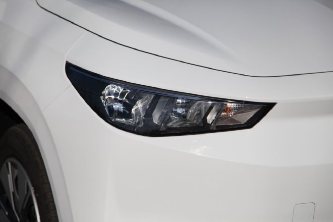 为共享出行而生 静态实拍吉利曹操60车型