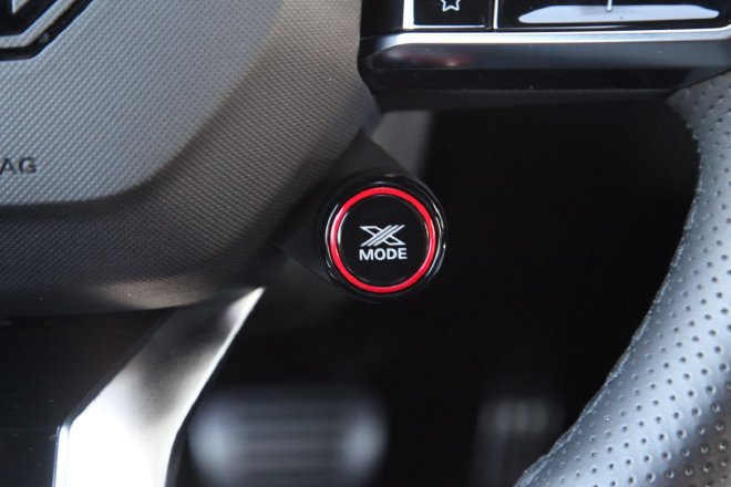 燃油车智驾标杆 体验MG7 NGP智能驾驶辅助