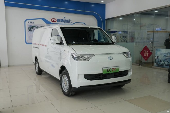 够大、够智能的纯电物流车 实拍瑞驰EC75