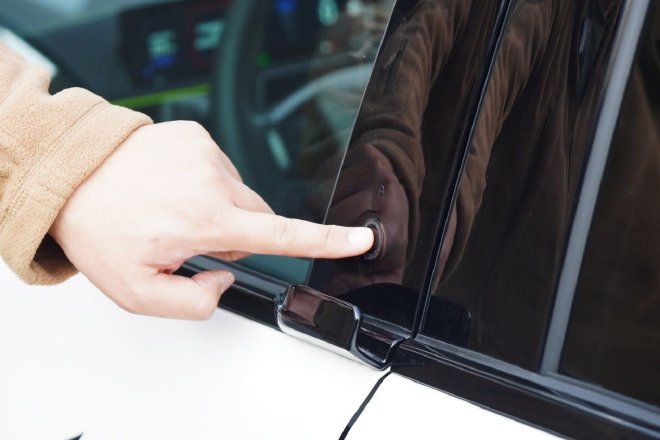 换个角度感受经典 试驾2024款福特电马